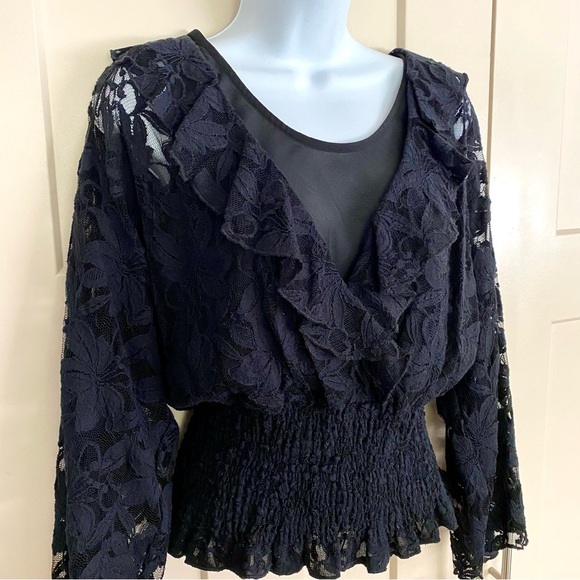Sunny Leigh Black Lace Blouse Size Medium Smocked Waist Long Sleeve Top - Picture 2 of 14